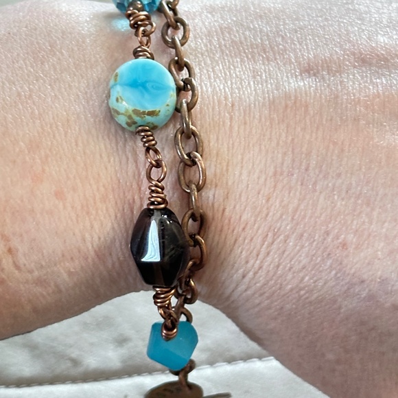 2/$15 Copper Blue & Brown stone/beaded “Sister” bracelet. Heart toggle clasp. - Picture 15 of 16